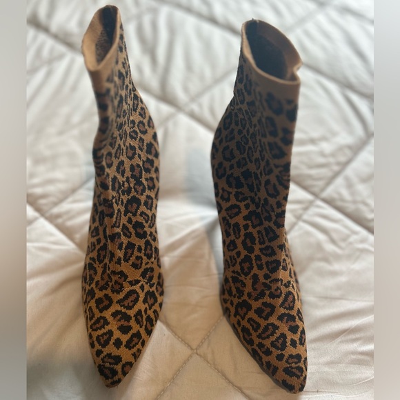 Cheetah print heeled ankle sock boots - Picture 3 of 7